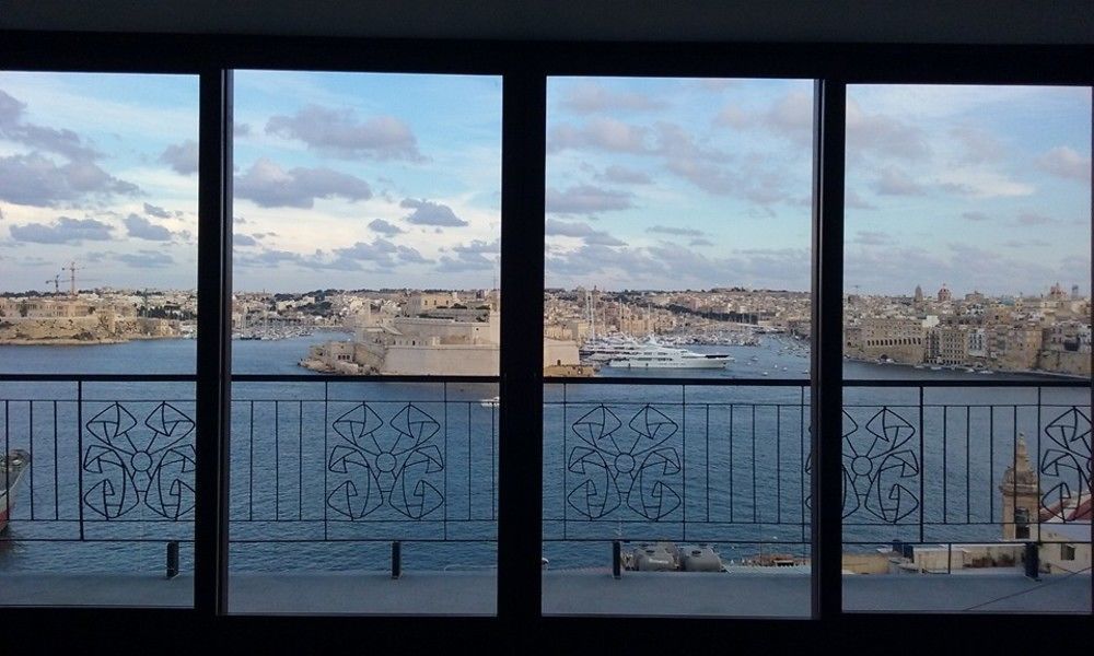 British Hotel Valletta Eksteriør billede